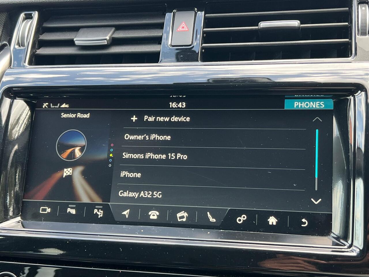 Used 2020 Land Rover Discovery for sale in Sheffield