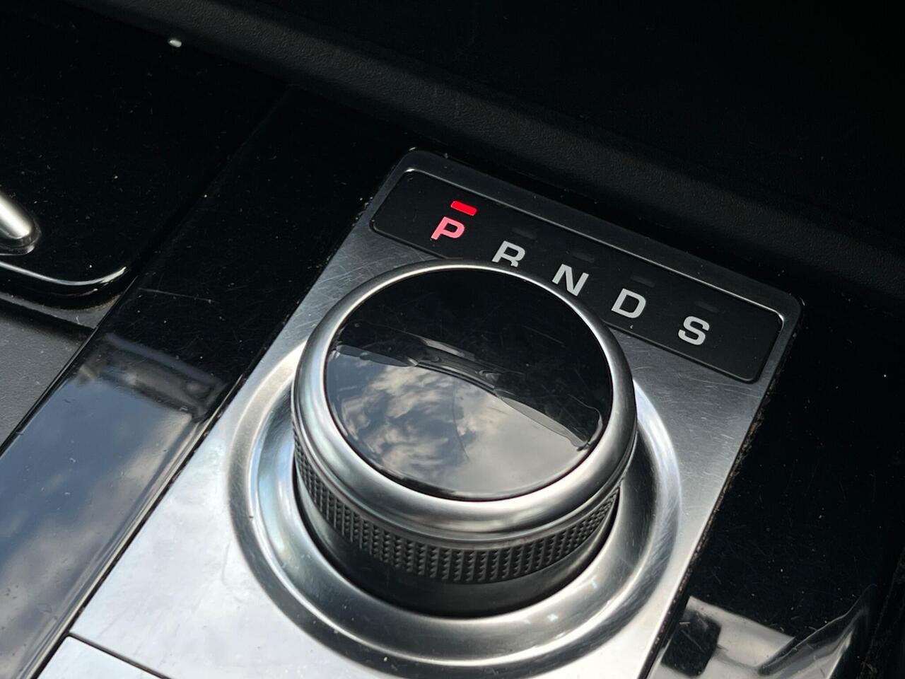 Used 2020 Land Rover Discovery for sale in Sheffield