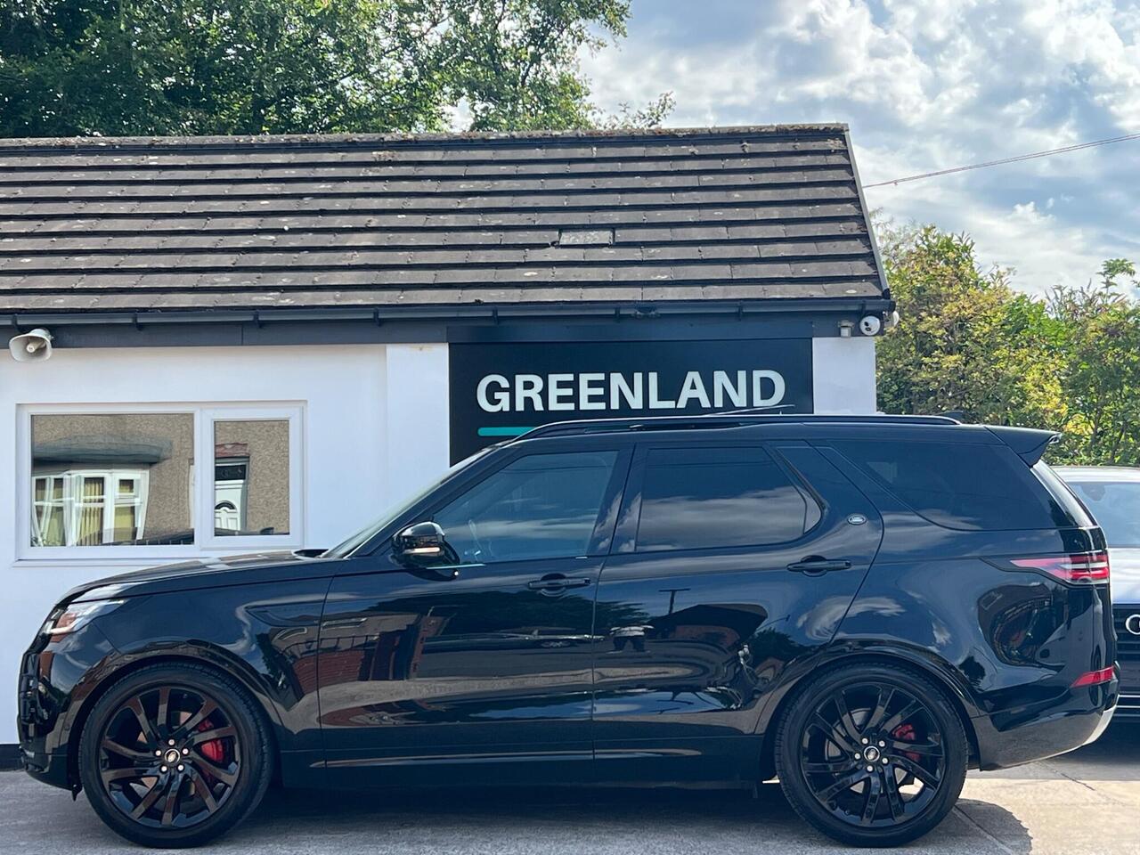 Used 2020 Land Rover Discovery for sale in Sheffield