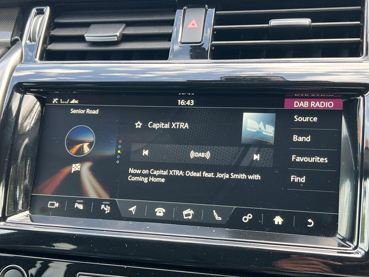 Used 2020 Land Rover Discovery for sale in Sheffield