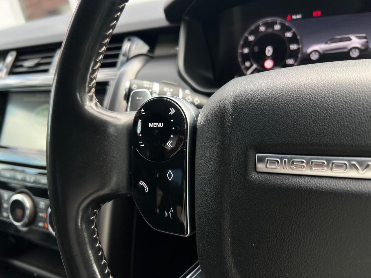Used 2020 Land Rover Discovery for sale in Sheffield
