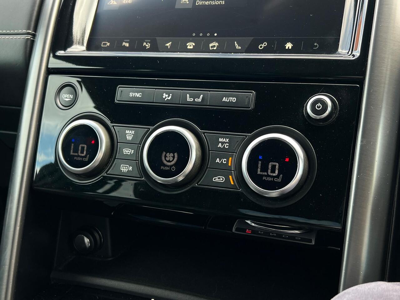 Used 2020 Land Rover Discovery for sale in Sheffield