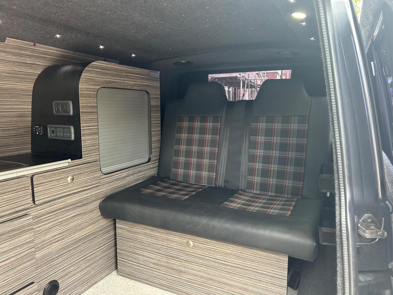 Used 2017 Volkswagen Transporter for sale in Sheffield