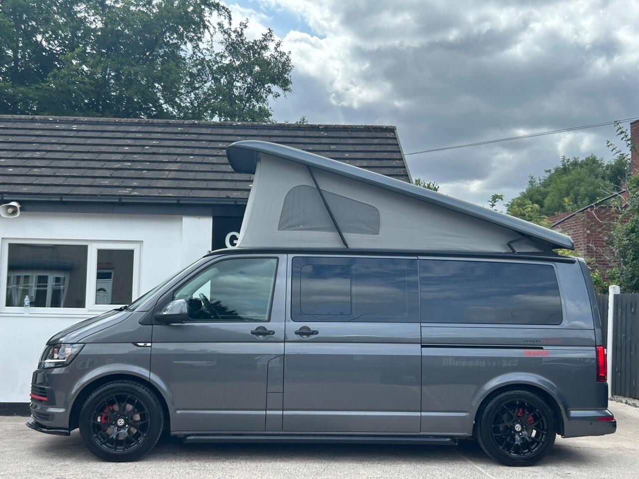 Used 2017 Volkswagen Transporter for sale in Sheffield