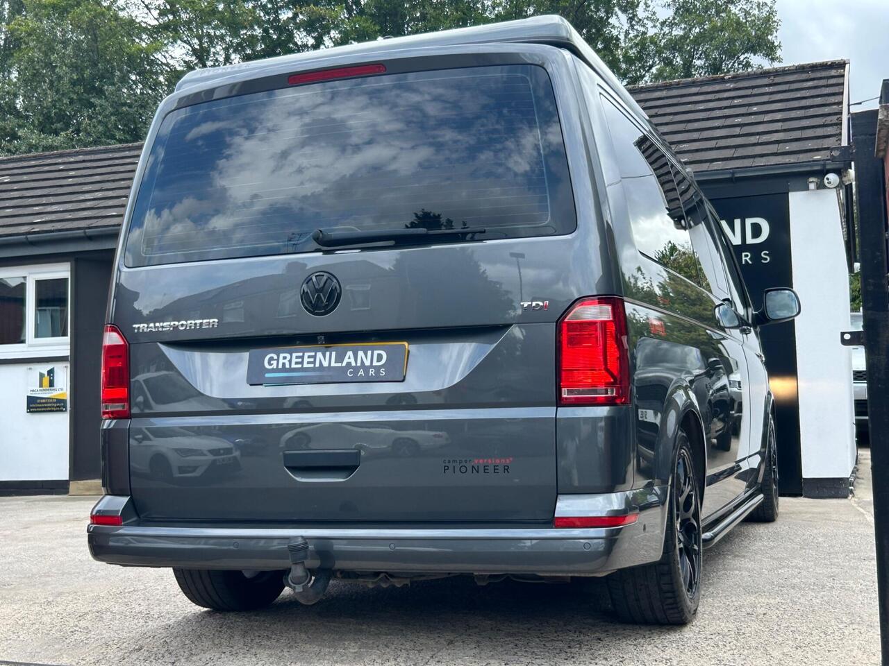 Used 2017 Volkswagen Transporter for sale in Sheffield