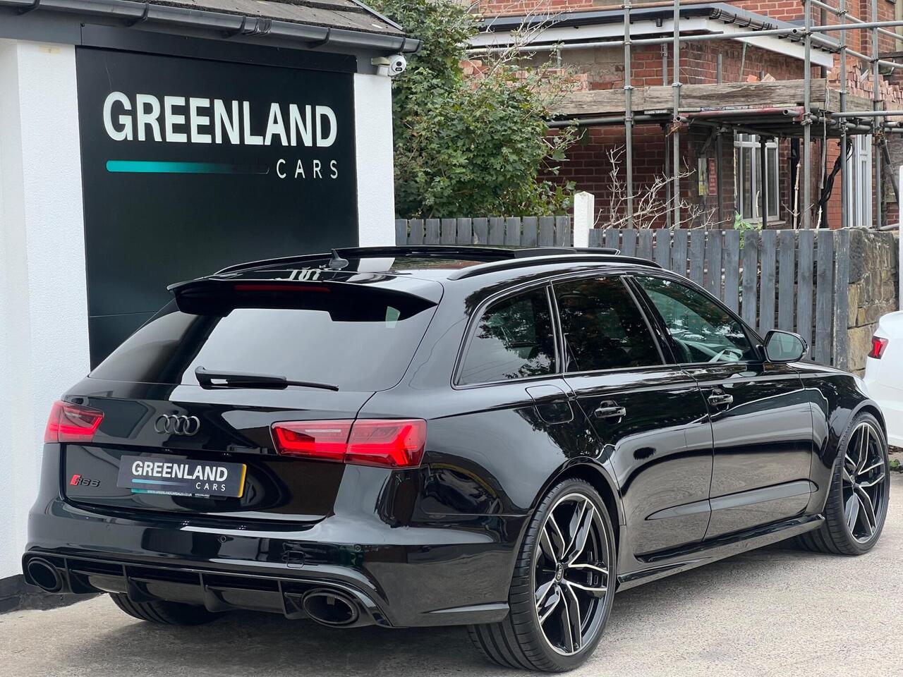 Used 2016 Audi RS6 Avant for sale in Sheffield