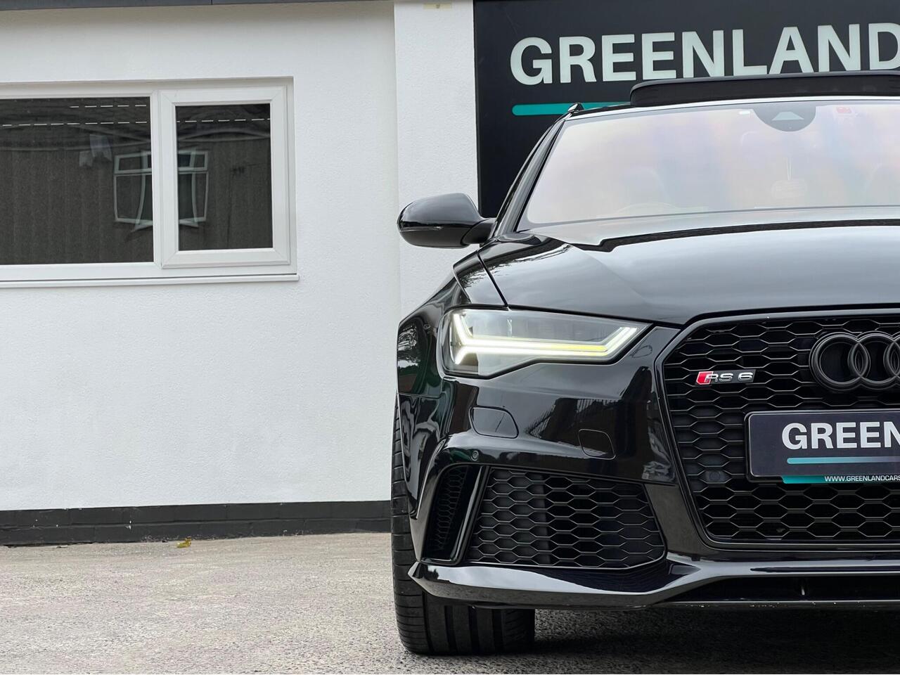 Used 2016 Audi RS6 Avant for sale in Sheffield