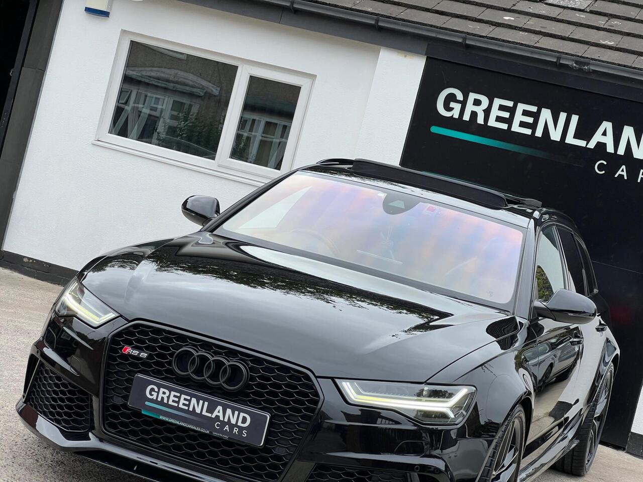 Used 2016 Audi RS6 Avant for sale in Sheffield