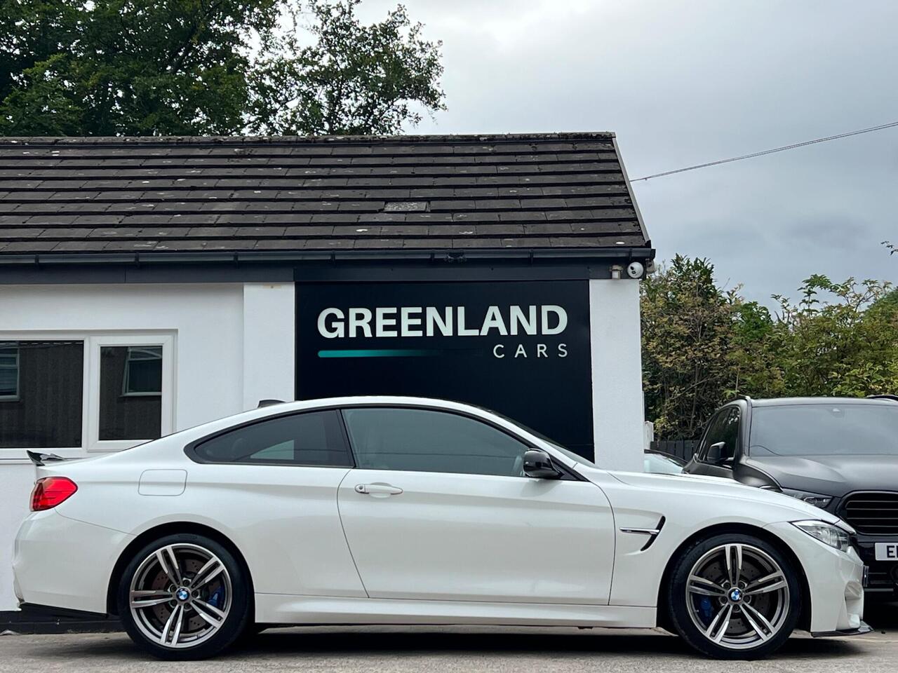 Used 2015 BMW M4 for sale in Sheffield