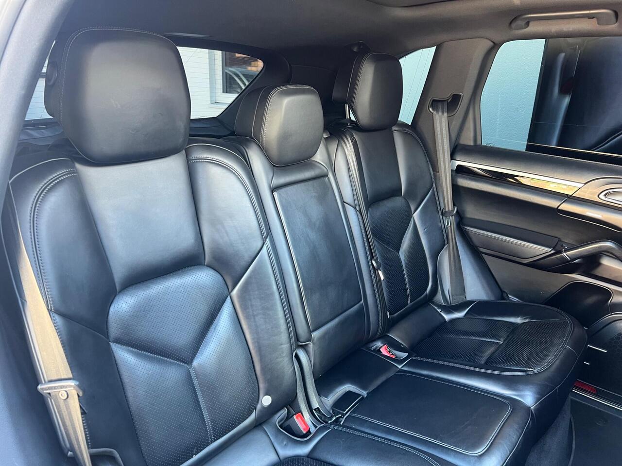 Used 2017 Porsche Cayenne for sale in Sheffield