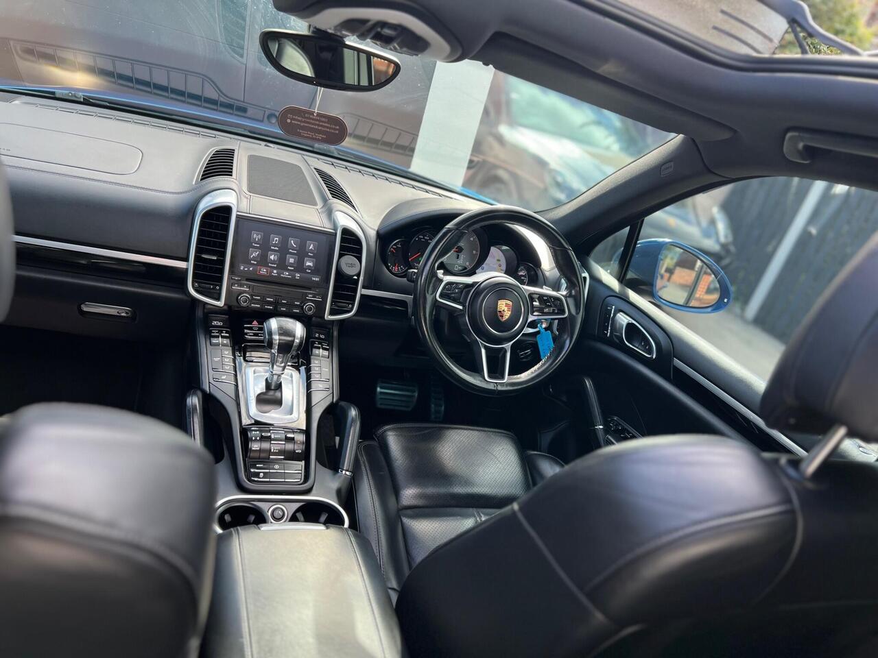 Used 2017 Porsche Cayenne for sale in Sheffield
