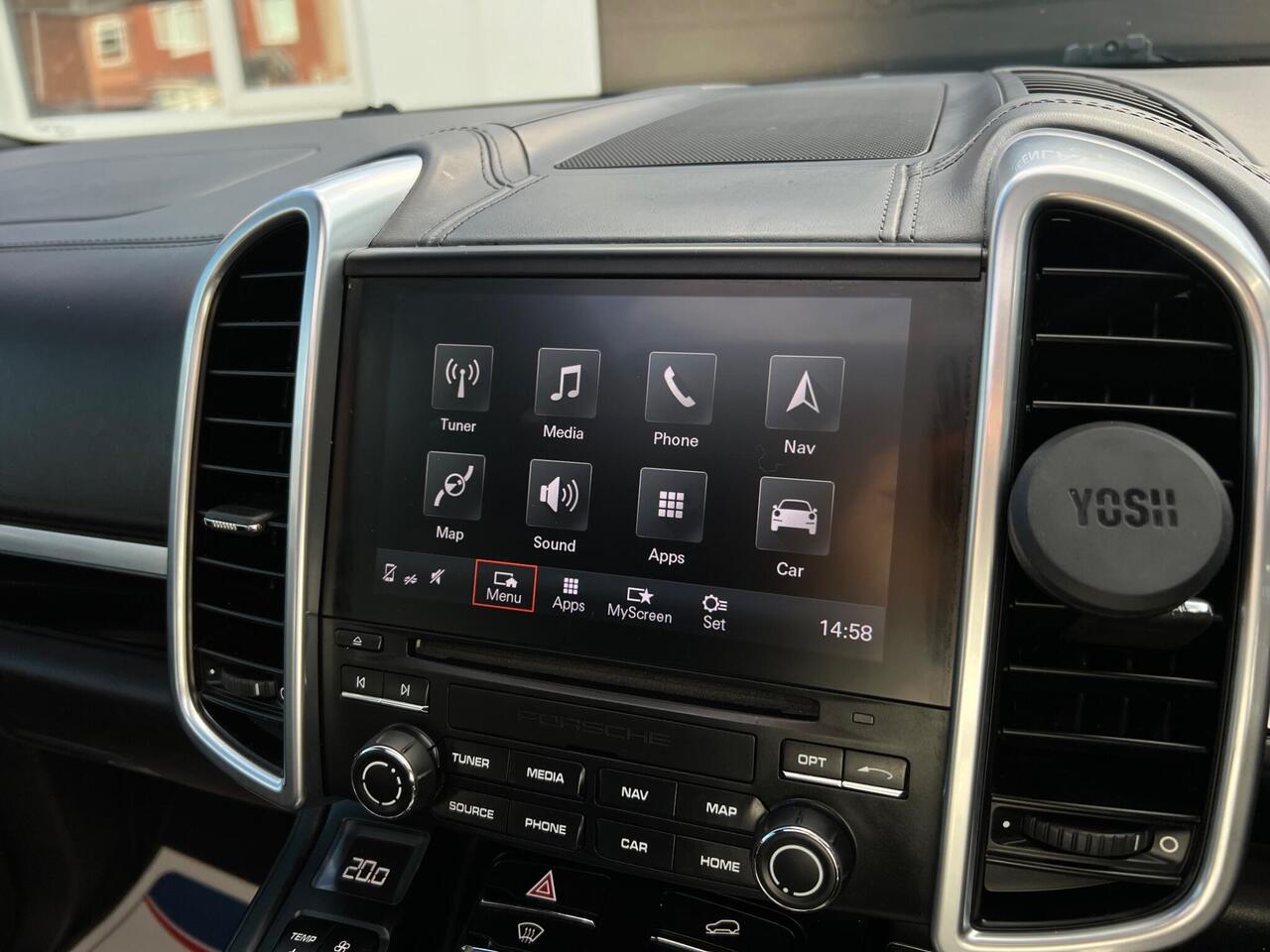Used 2017 Porsche Cayenne for sale in Sheffield