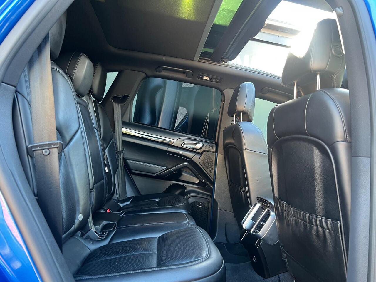 Used 2017 Porsche Cayenne for sale in Sheffield