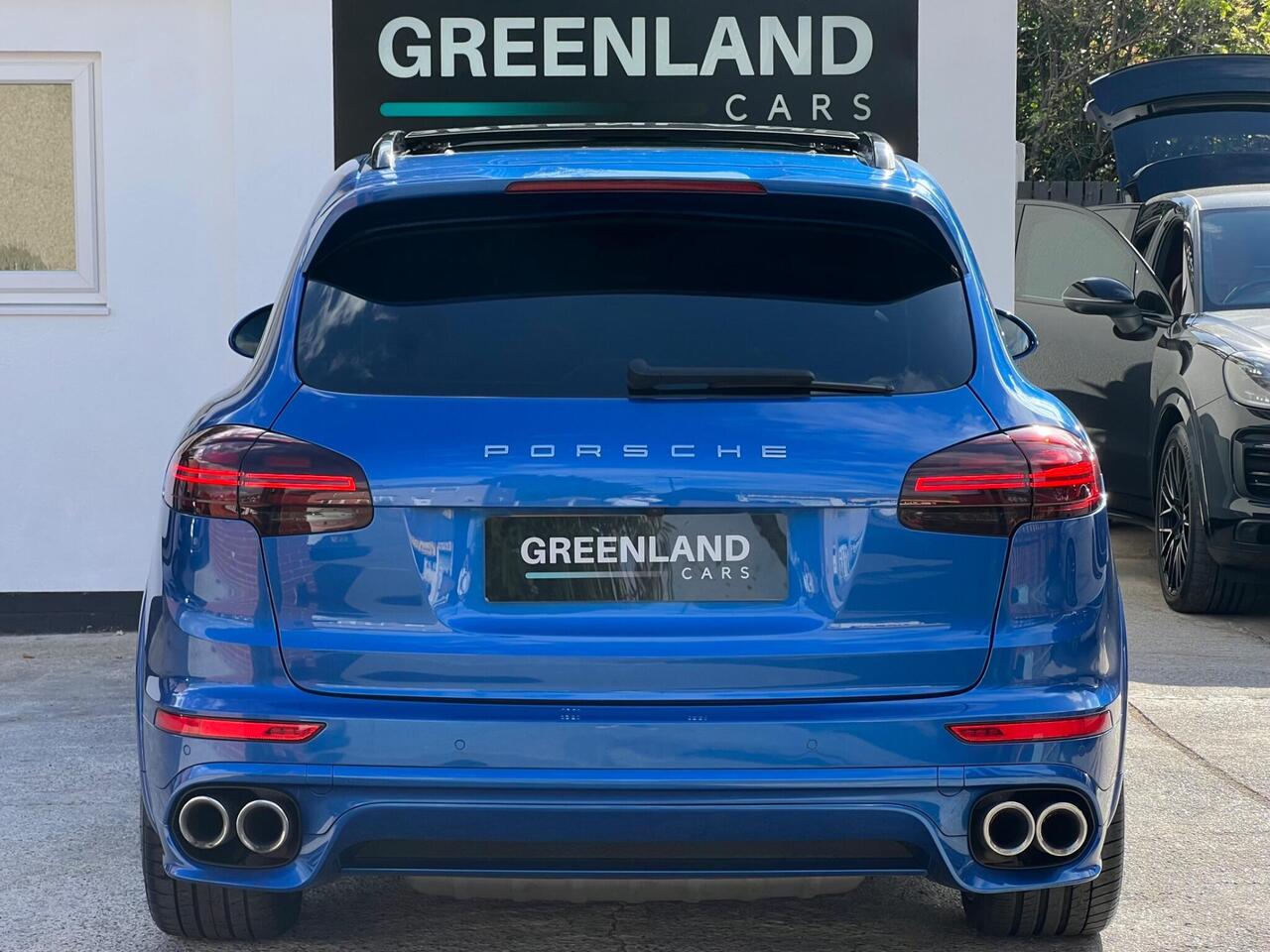 Used 2017 Porsche Cayenne for sale in Sheffield