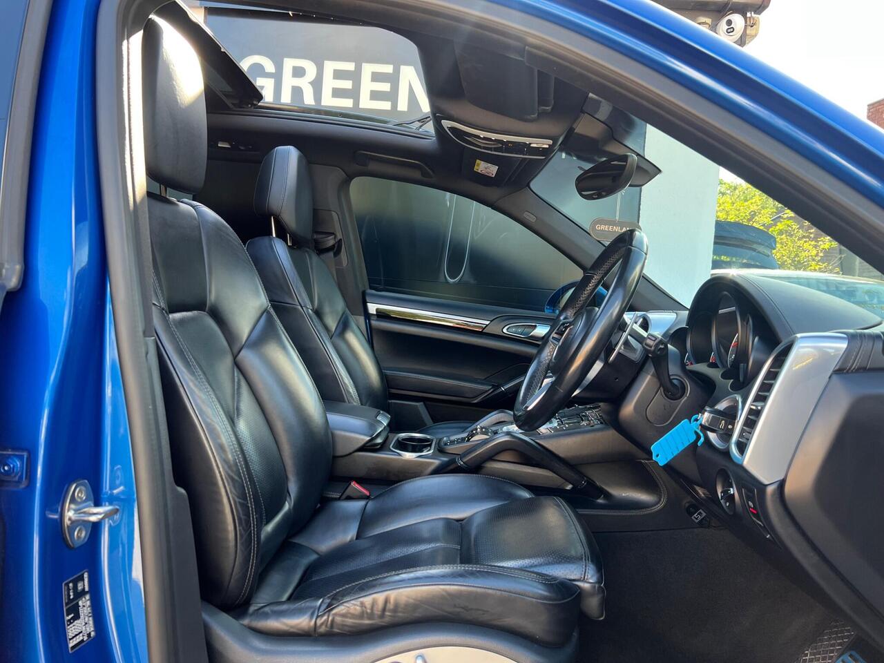 Used 2017 Porsche Cayenne for sale in Sheffield