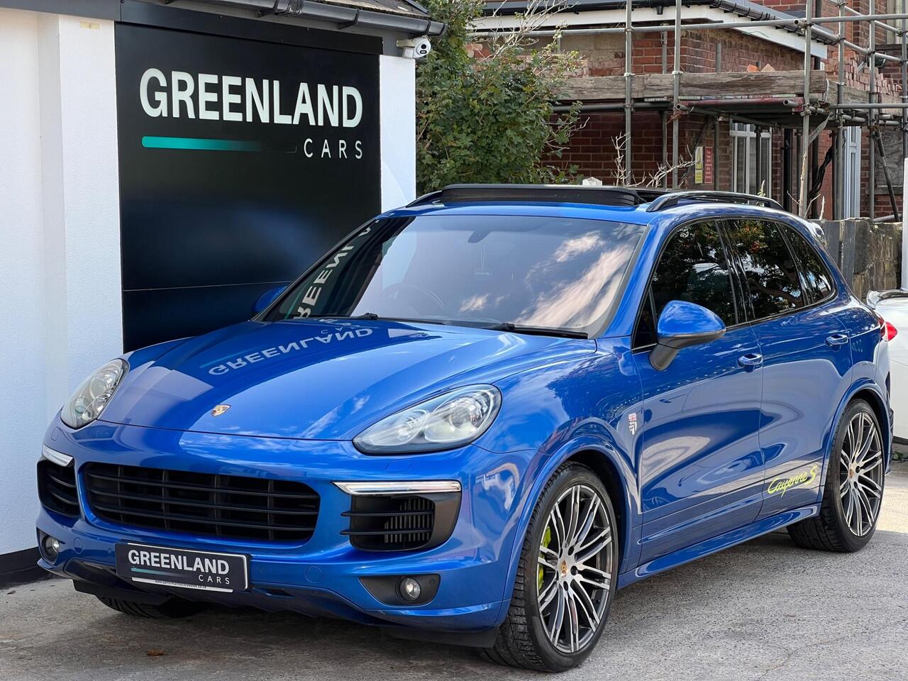 Used 2017 Porsche Cayenne for sale in Sheffield
