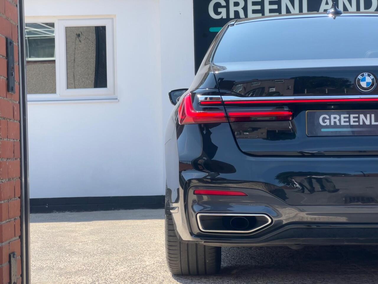 Used 2021 BMW 7 Series for sale in Sheffield