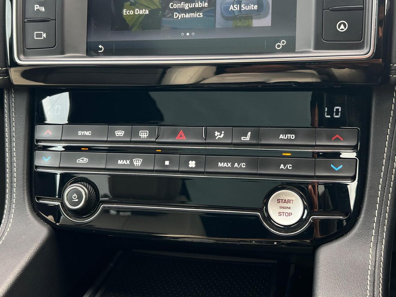 Used 2017 Jaguar F-PACE for sale in Sheffield