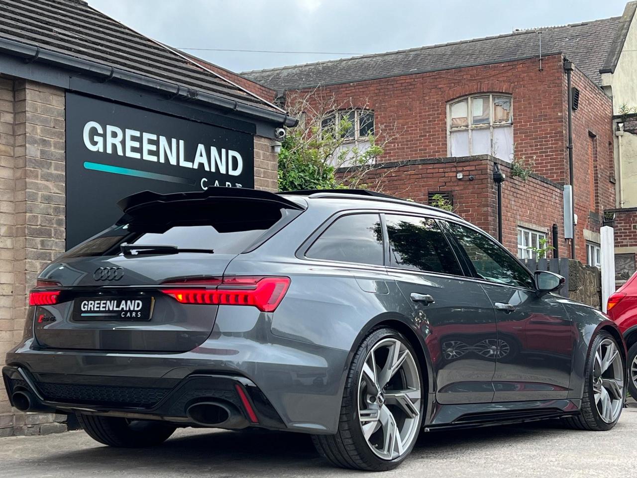 Used 2020 Audi RS6 Avant for sale in Sheffield