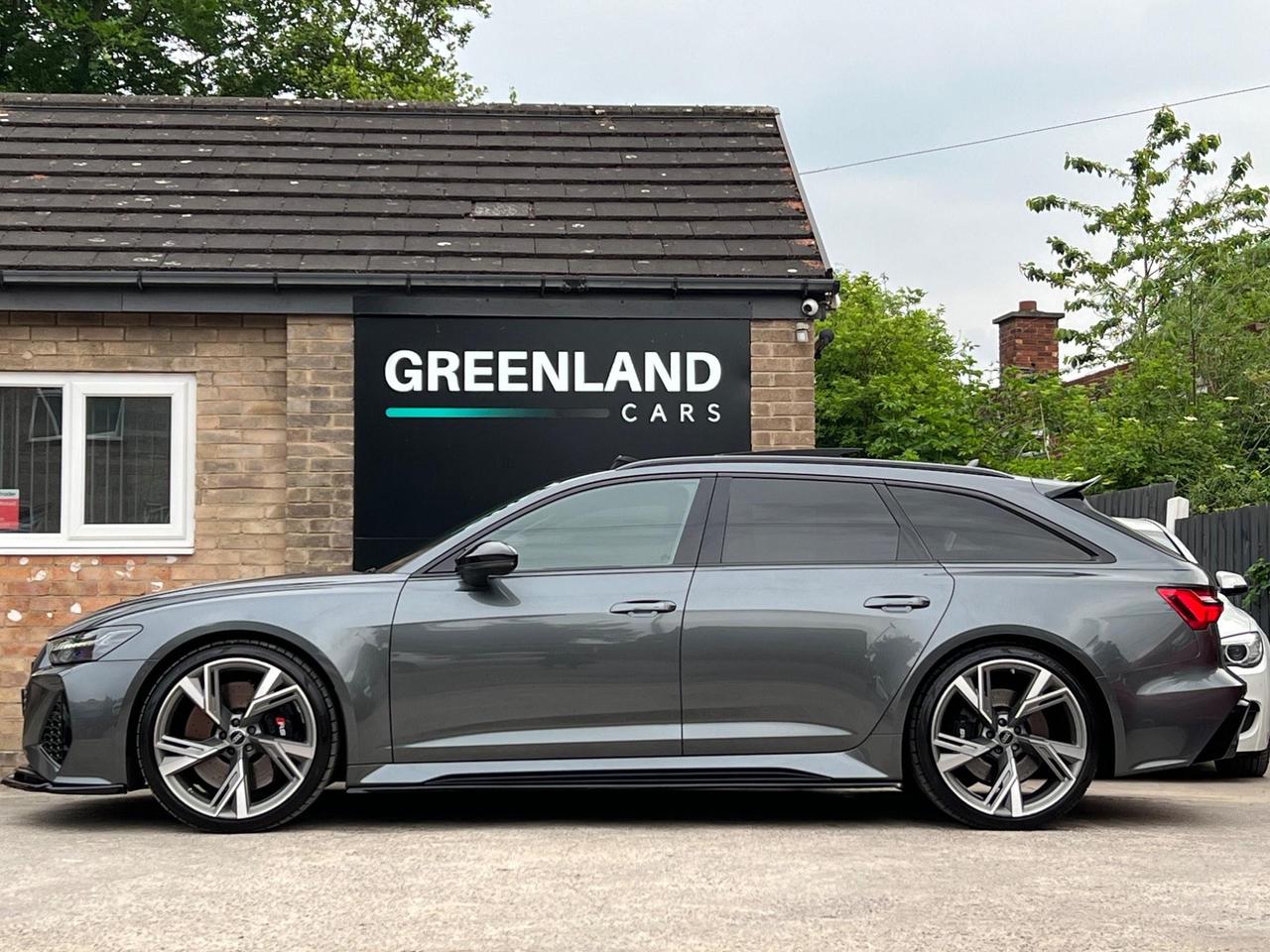 Used 2020 Audi RS6 Avant for sale in Sheffield