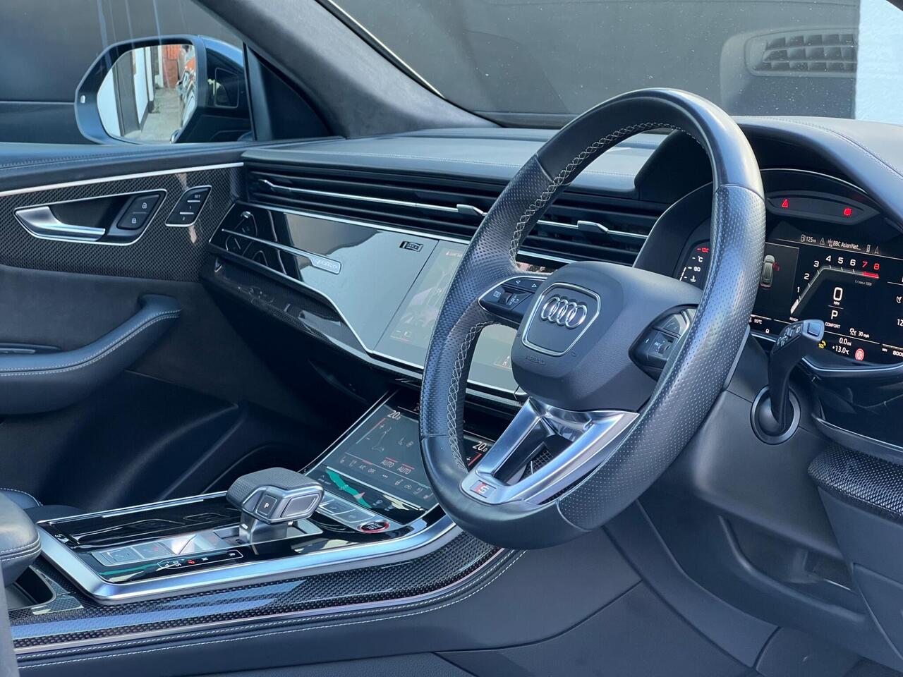 Used 2022 Audi SQ8 for sale in Sheffield