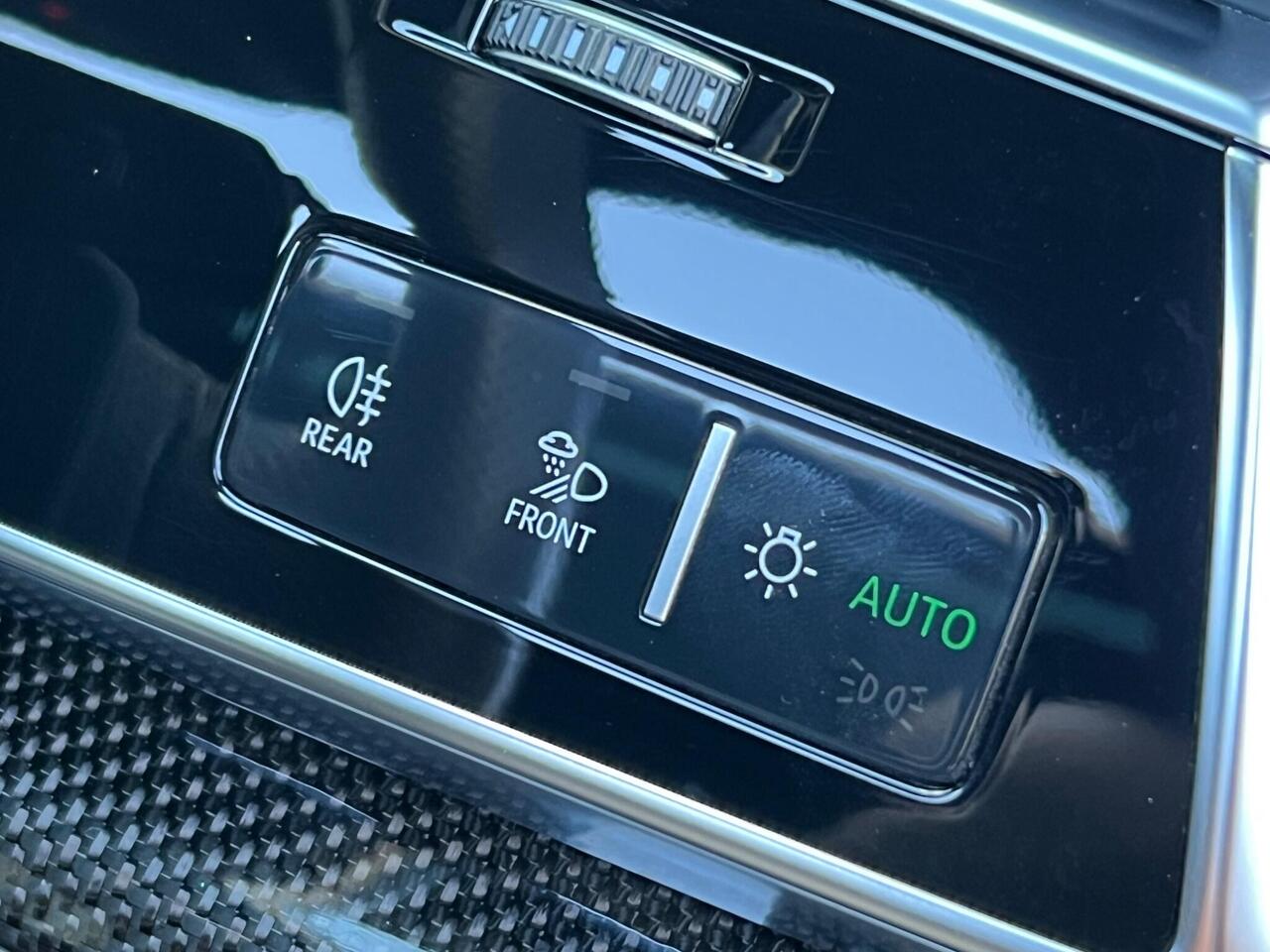 Used 2022 Audi SQ8 for sale in Sheffield