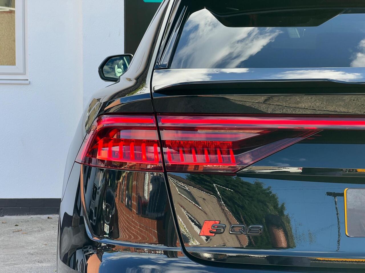 Used 2022 Audi SQ8 for sale in Sheffield