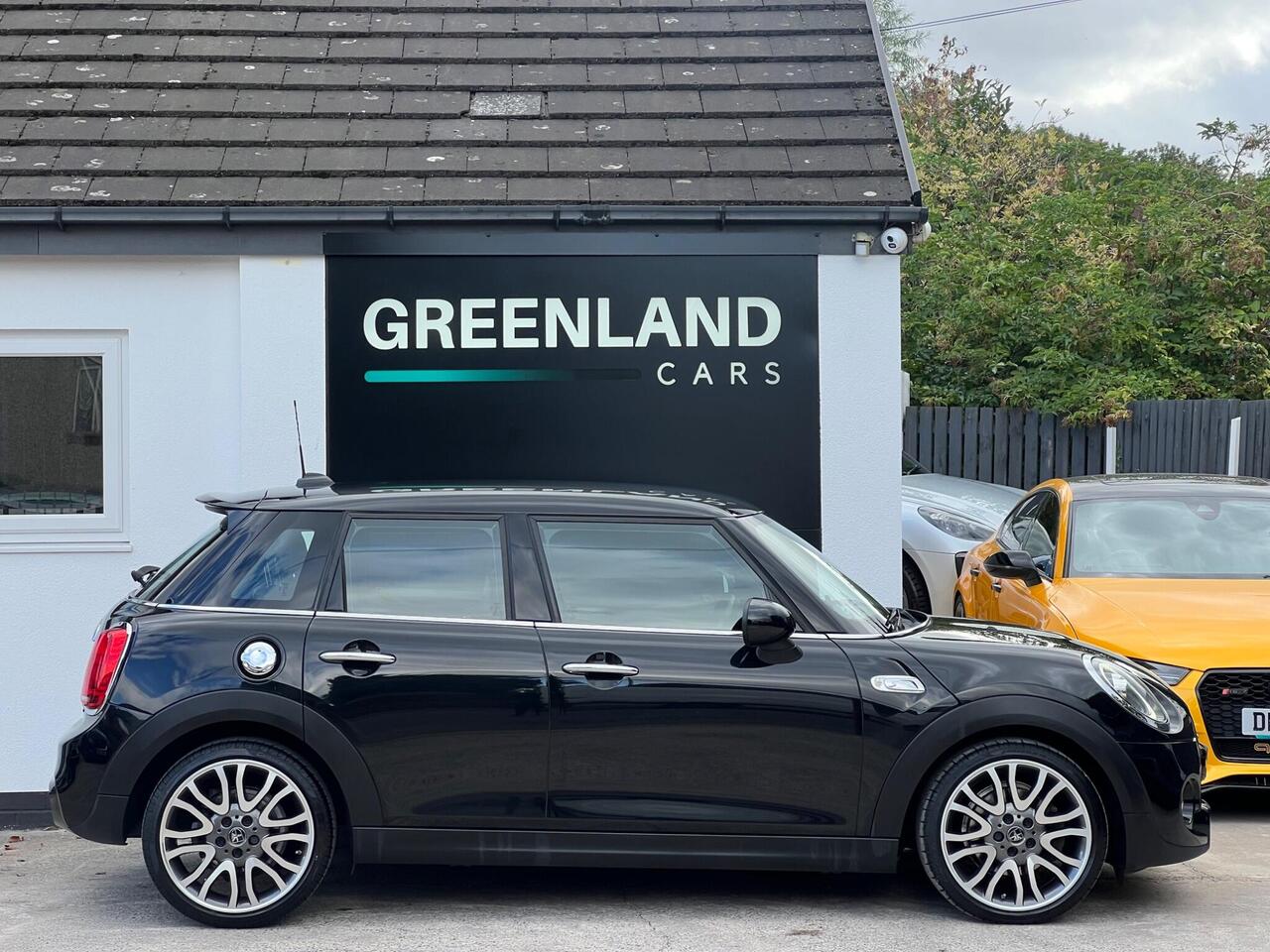 Used 2019 MINI Hatch for sale in Sheffield