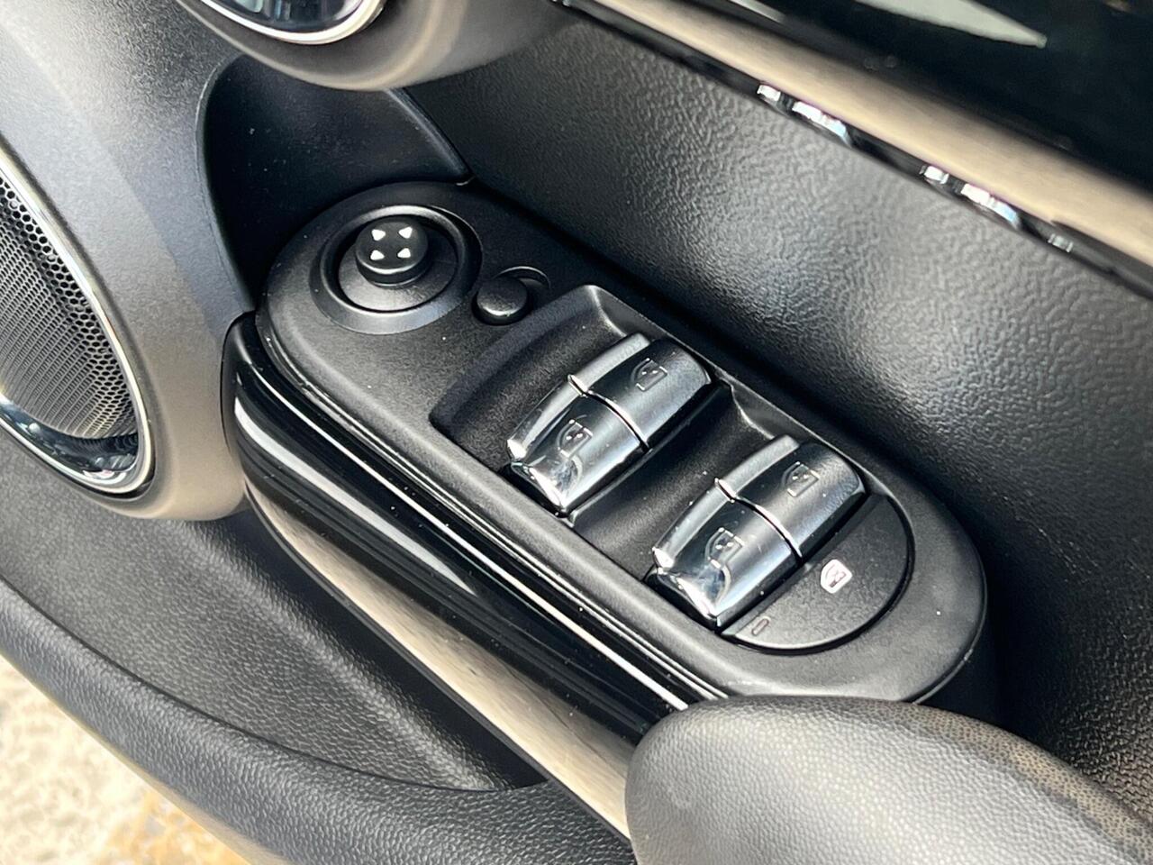 Used 2019 MINI Hatch for sale in Sheffield