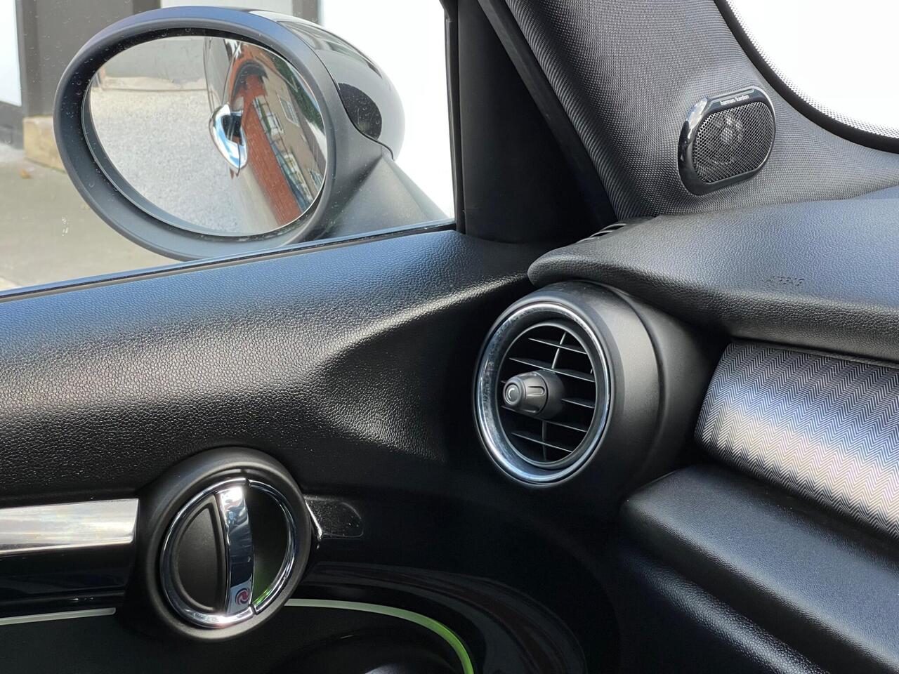 Used 2019 MINI Hatch for sale in Sheffield
