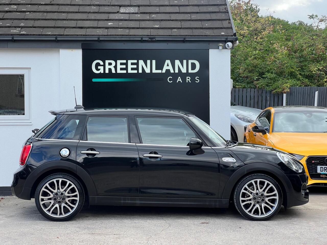 Used 2019 MINI Hatch for sale in Sheffield