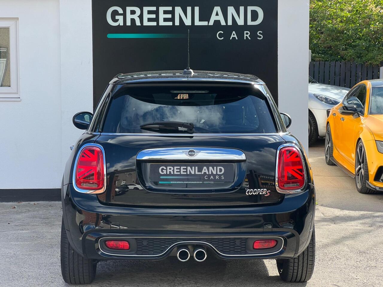 Used 2019 MINI Hatch for sale in Sheffield