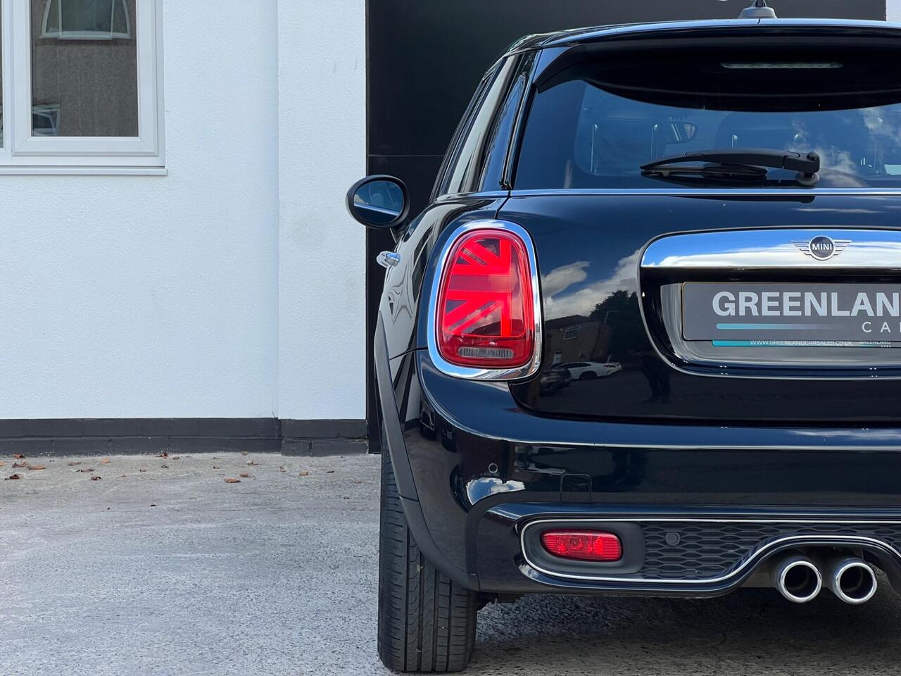 Used 2019 MINI Hatch for sale in Sheffield