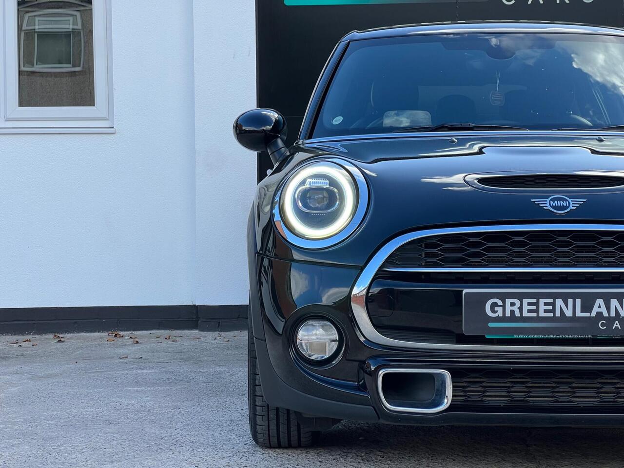 Used 2019 MINI Hatch for sale in Sheffield