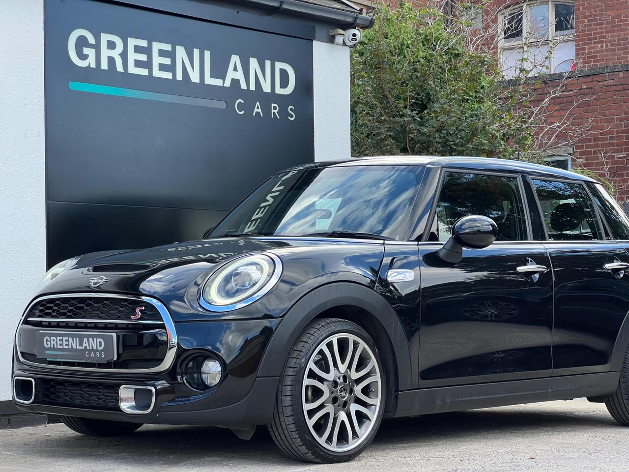 Used 2019 MINI Hatch for sale in Sheffield