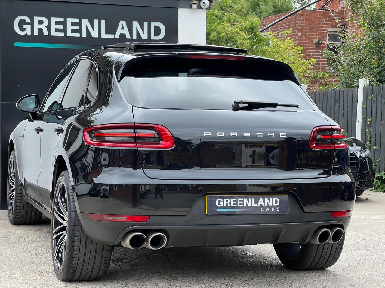 Used 2015 Porsche Macan for sale in Sheffield