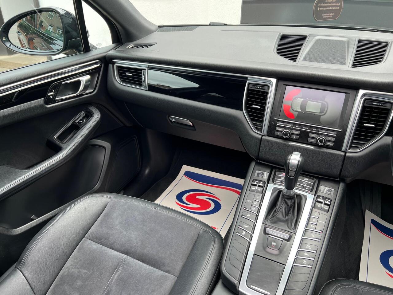 Used 2015 Porsche Macan for sale in Sheffield