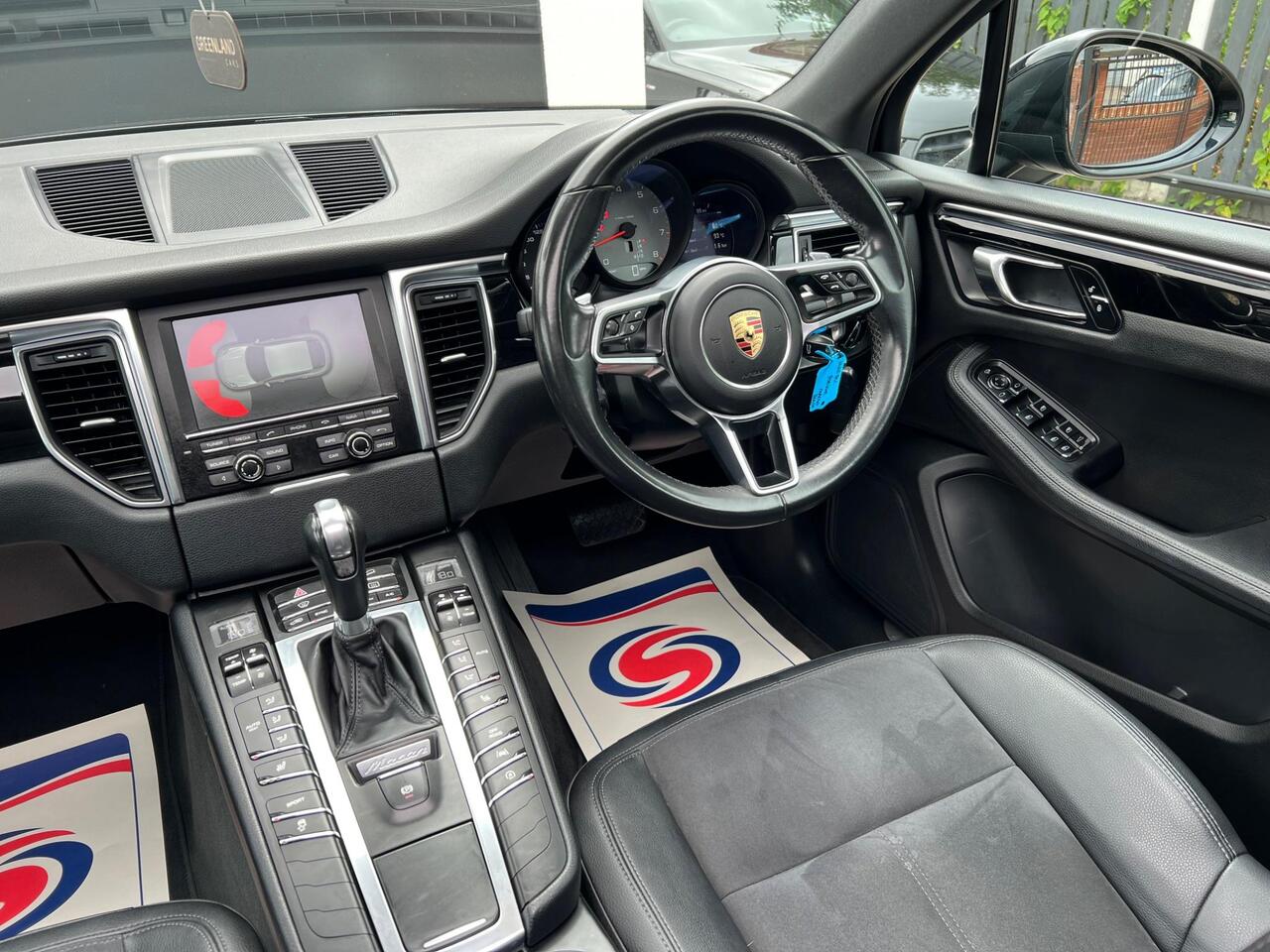 Used 2015 Porsche Macan for sale in Sheffield