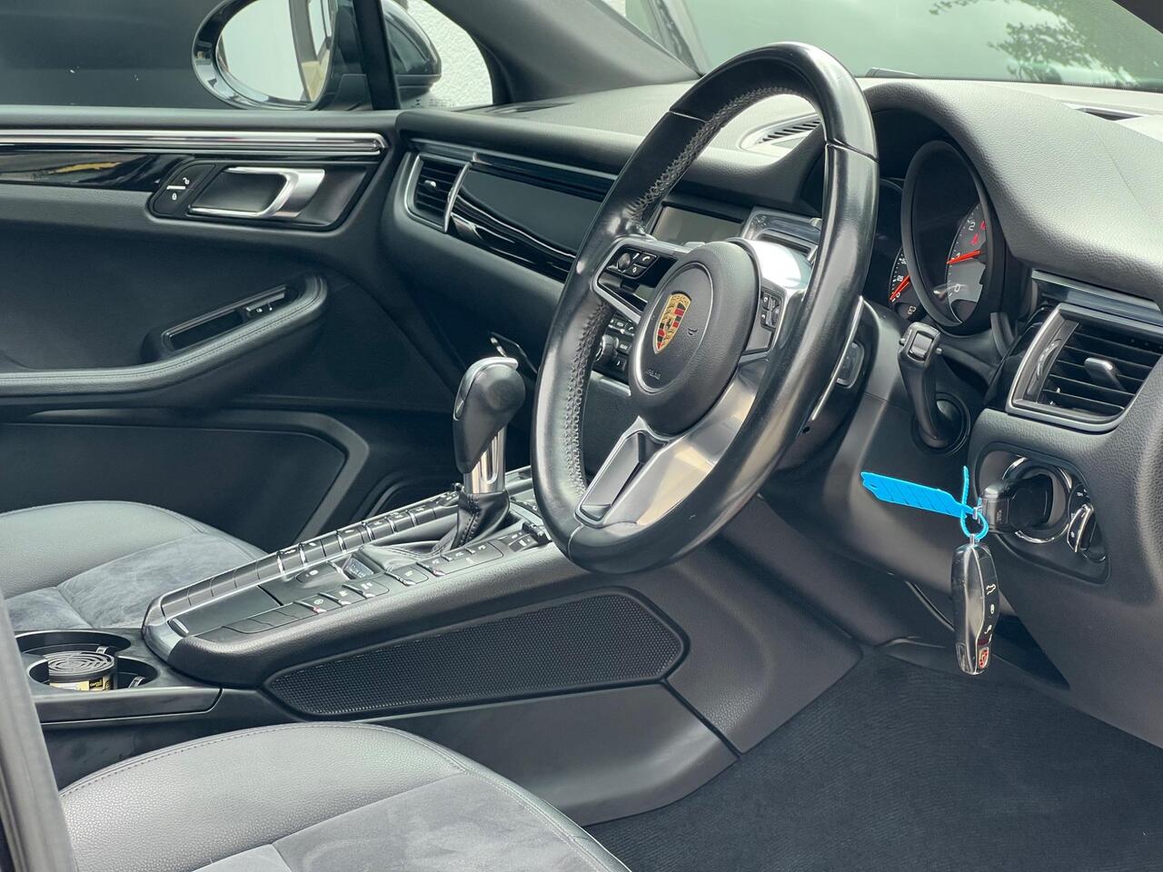 Used 2015 Porsche Macan for sale in Sheffield
