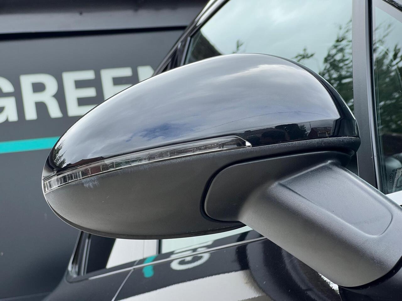 Used 2015 Porsche Macan for sale in Sheffield