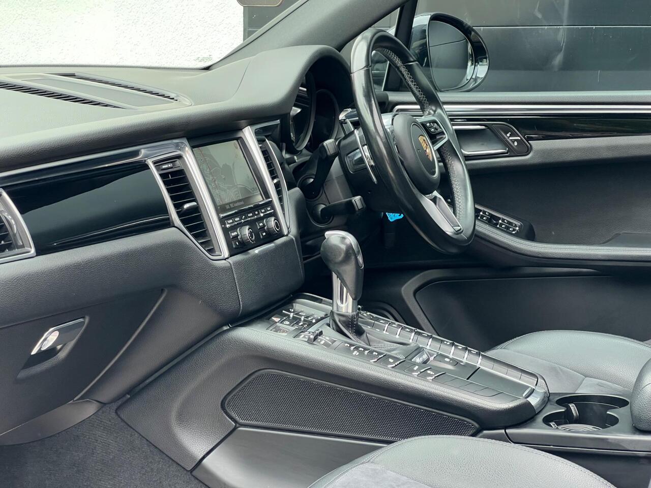 Used 2015 Porsche Macan for sale in Sheffield