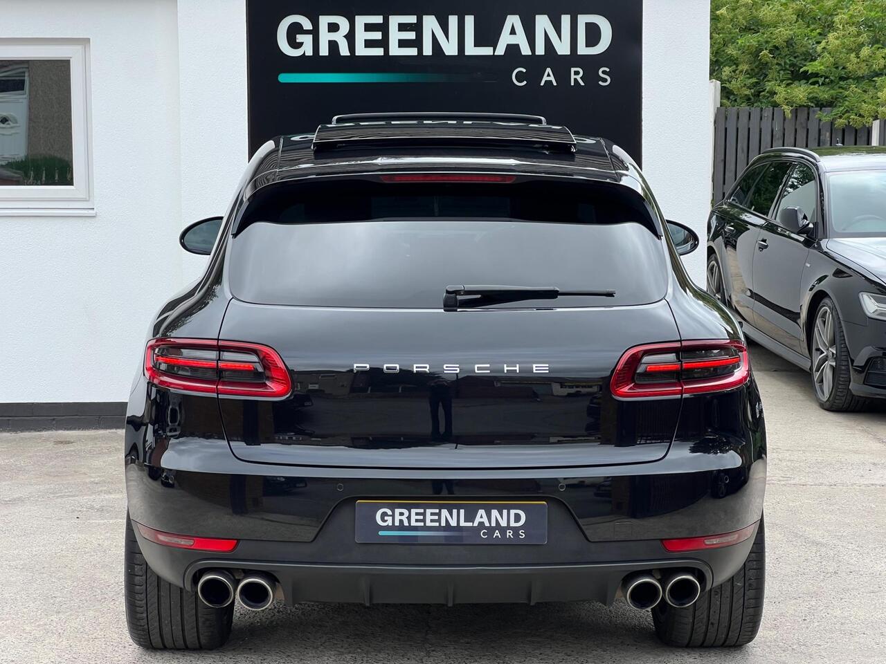 Used 2015 Porsche Macan for sale in Sheffield