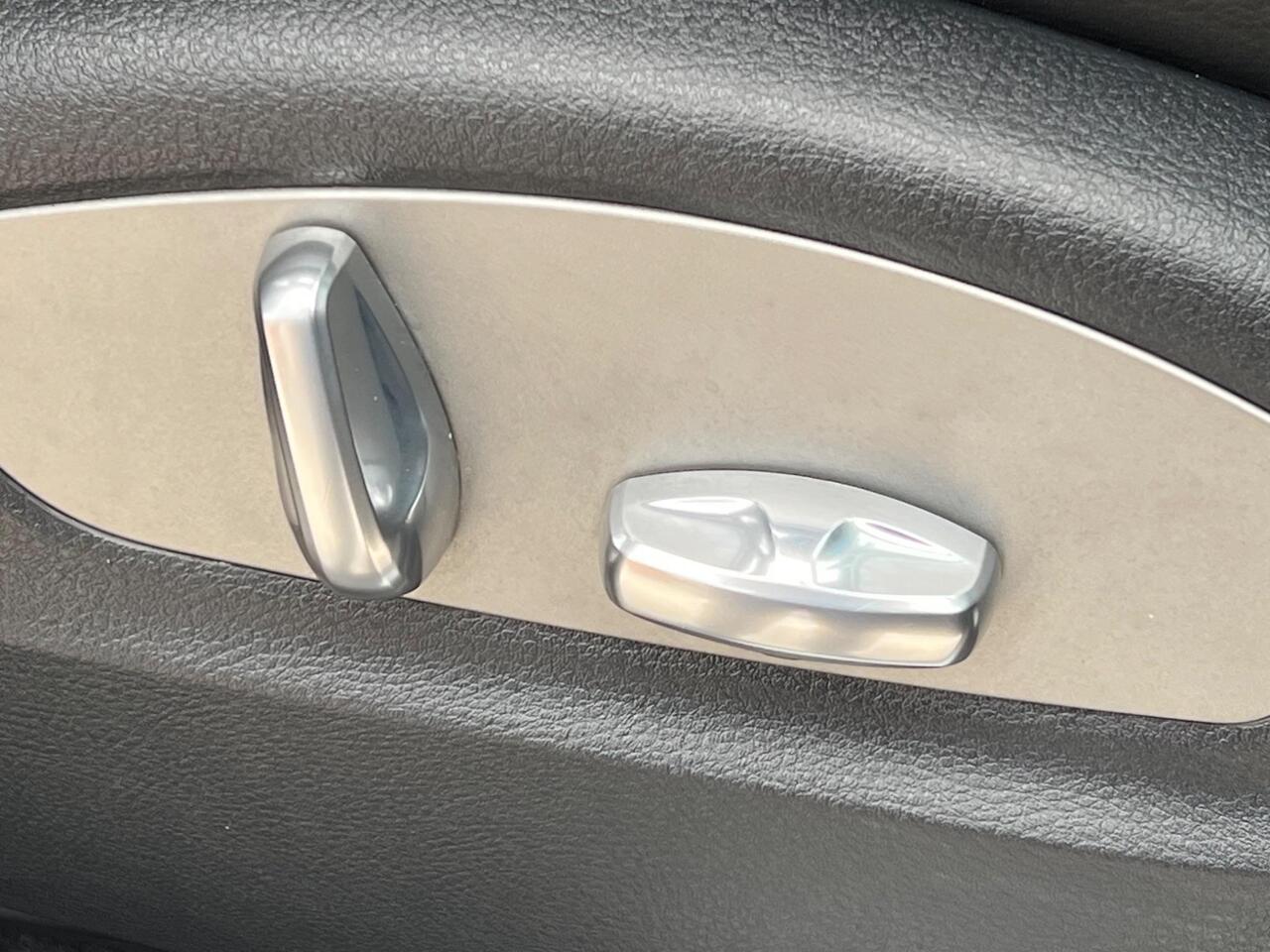 Used 2015 Porsche Macan for sale in Sheffield