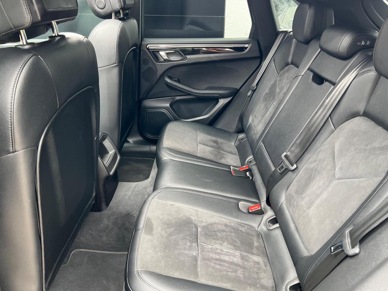 Used 2015 Porsche Macan for sale in Sheffield