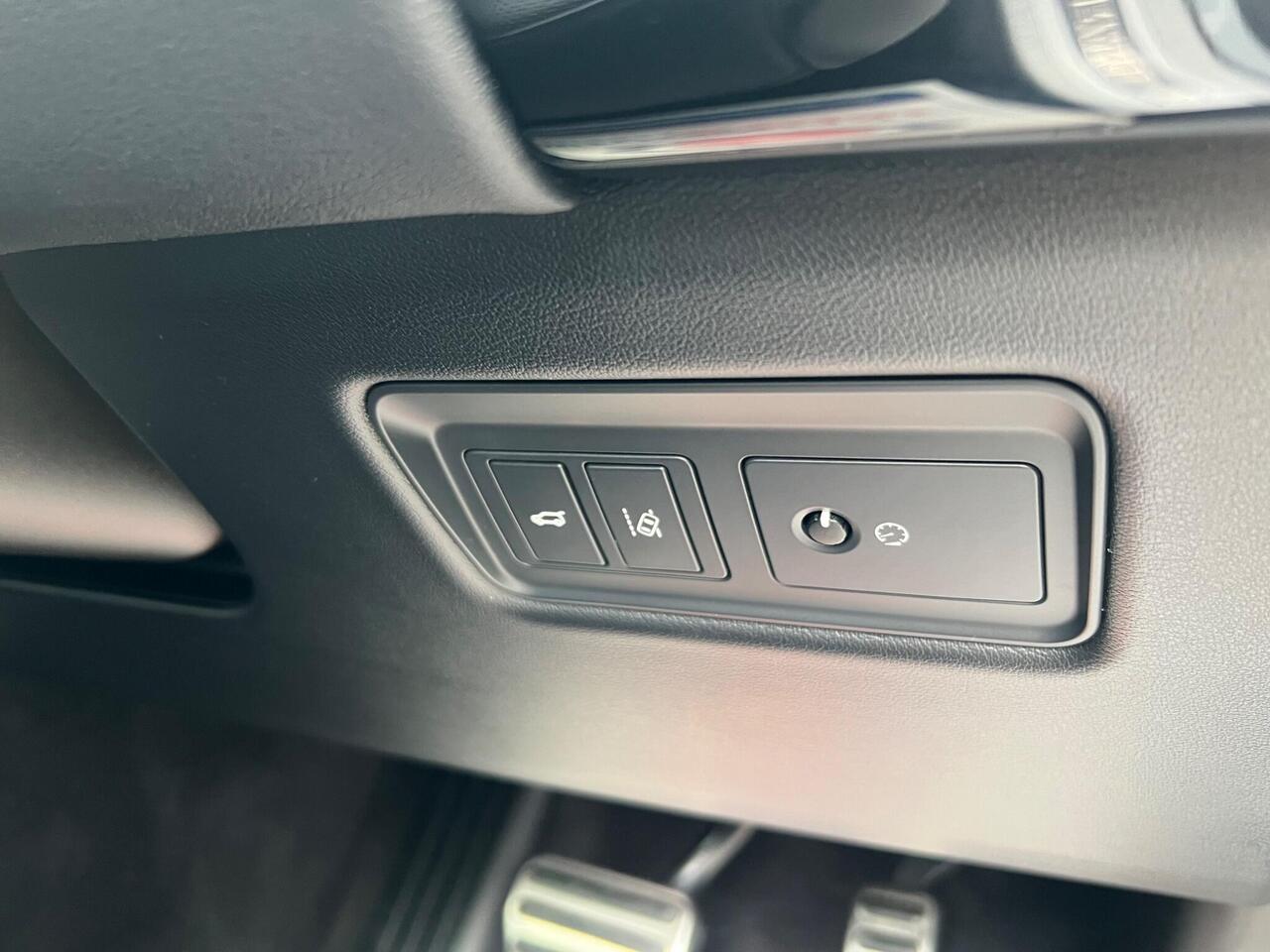 Used 2017 Land Rover Range Rover Sport for sale in Sheffield