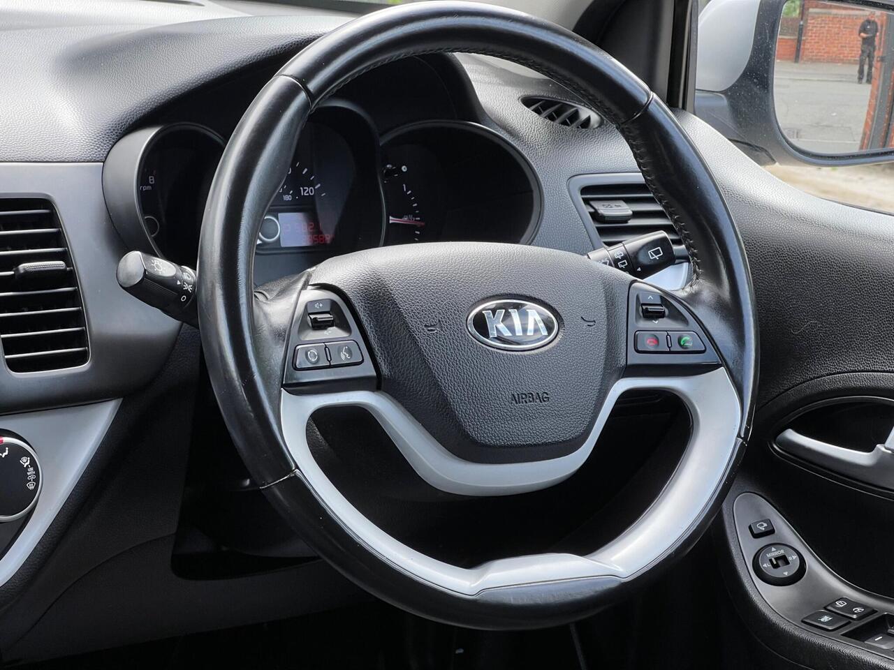 Used 2013 Kia Picanto for sale in Sheffield