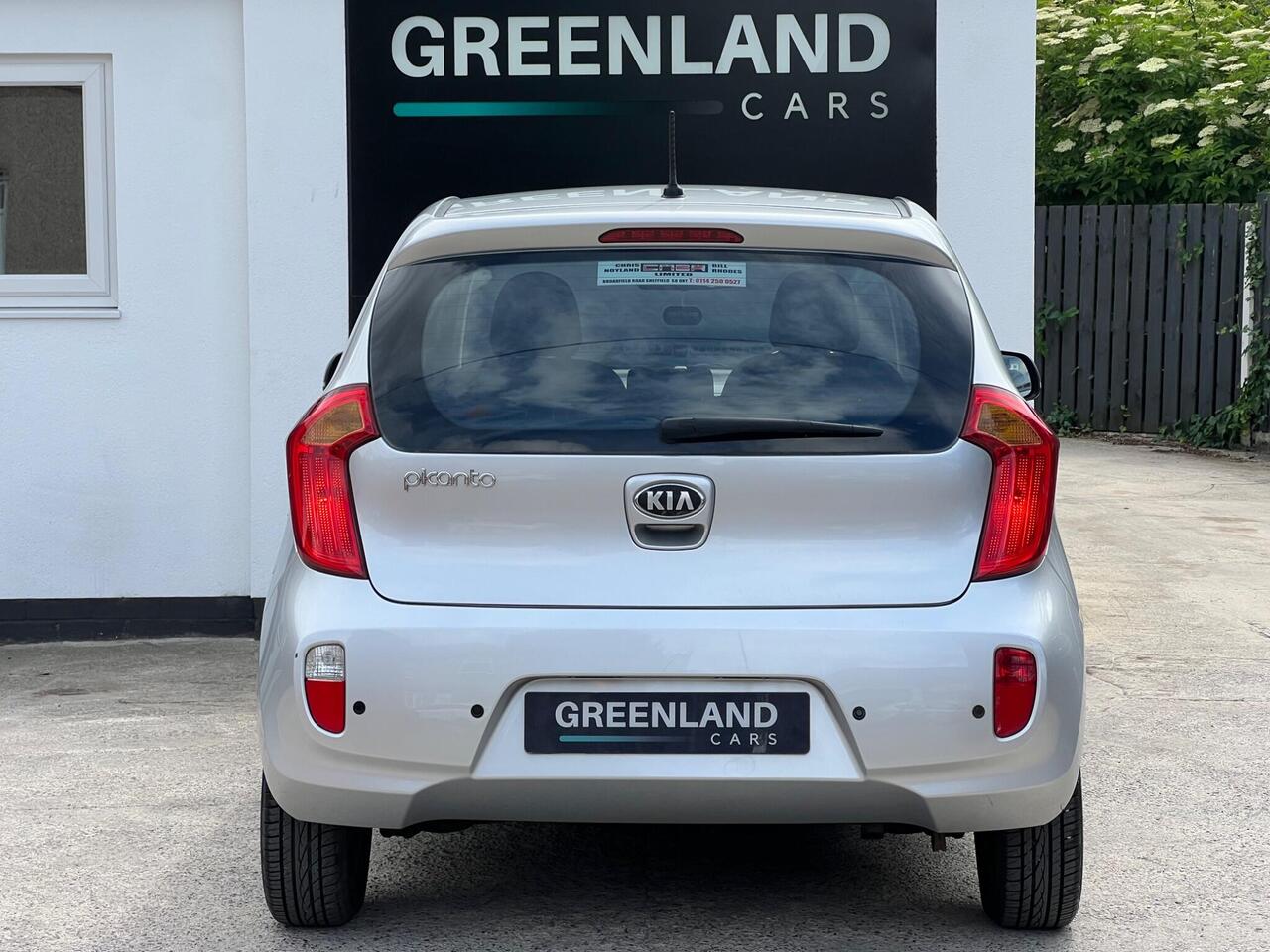 Used 2013 Kia Picanto for sale in Sheffield