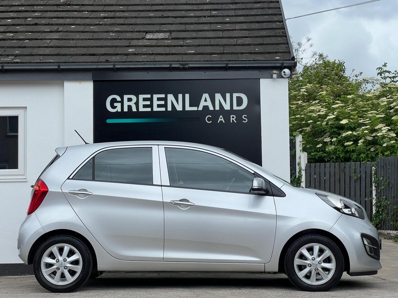 Used 2013 Kia Picanto for sale in Sheffield