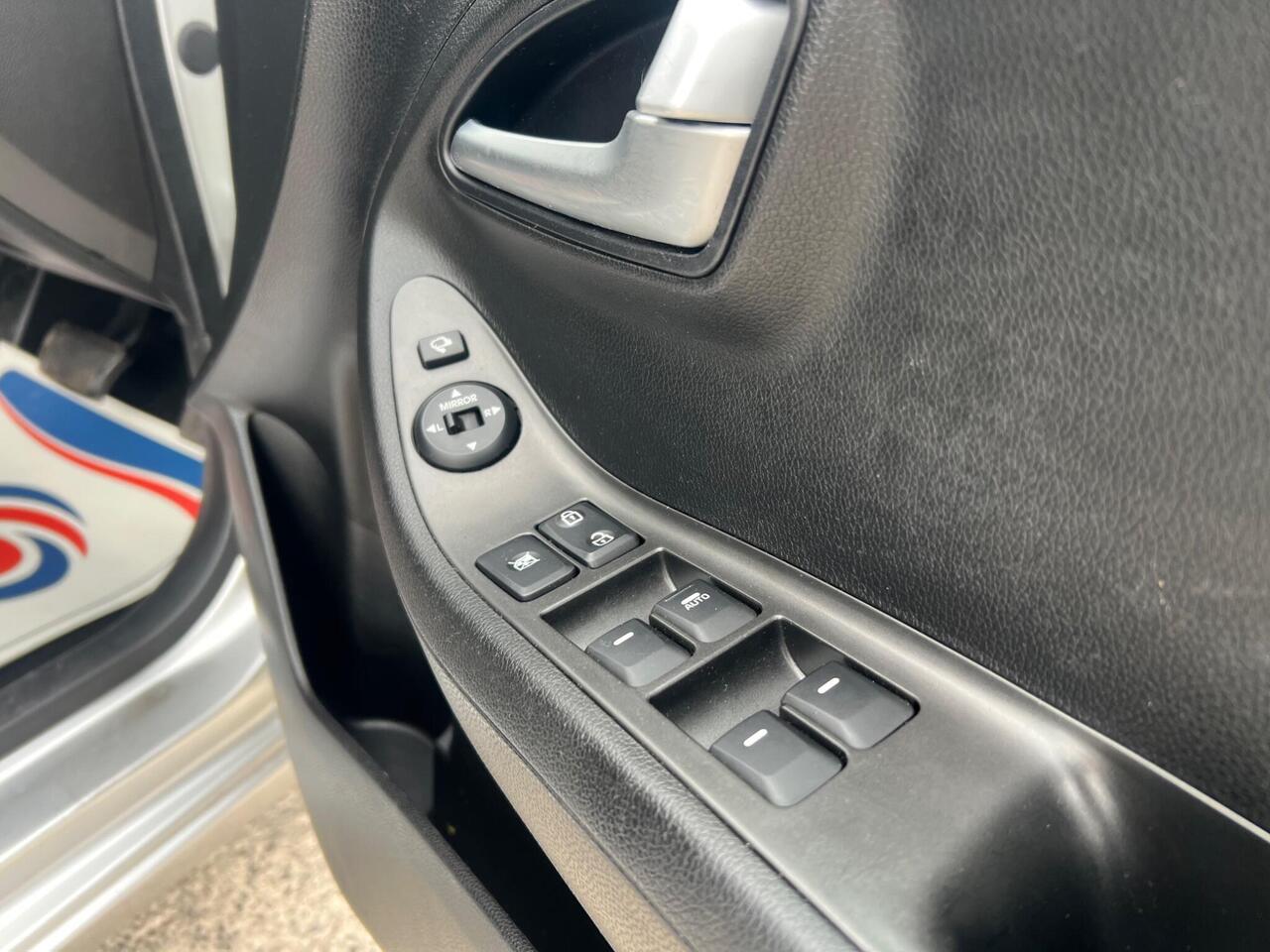 Used 2013 Kia Picanto for sale in Sheffield
