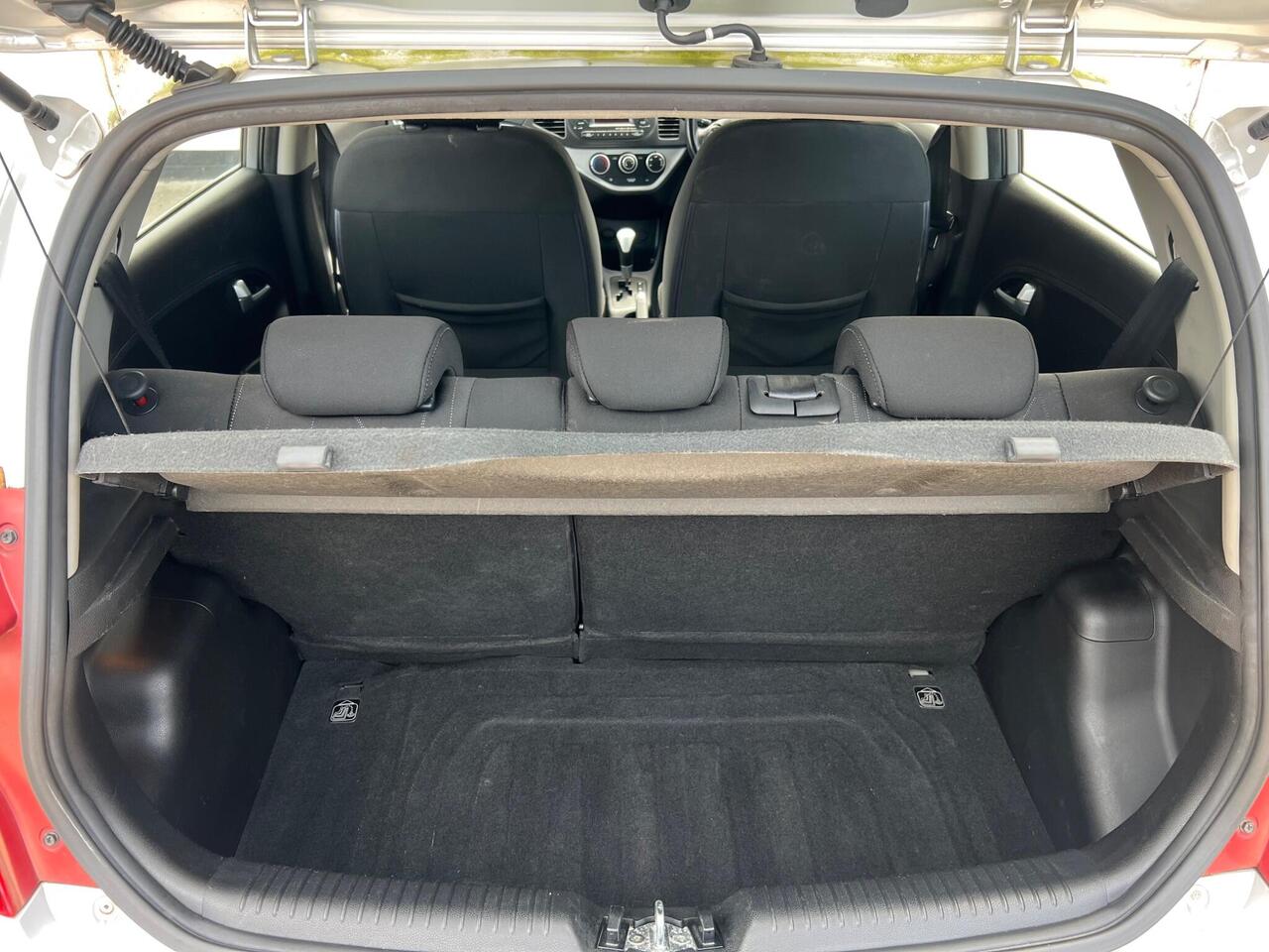 Used 2013 Kia Picanto for sale in Sheffield